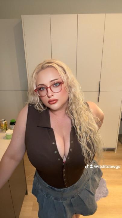 Clare A Slusarczyk