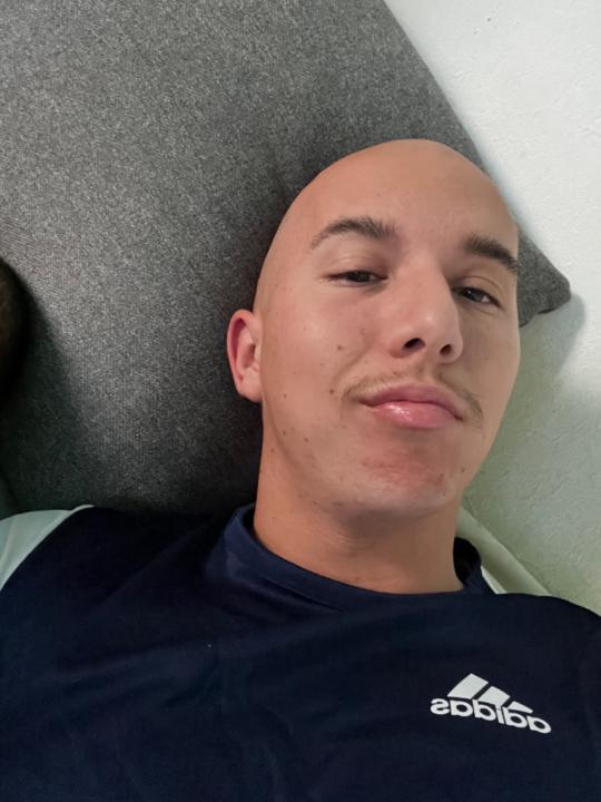 Komlósi Dani