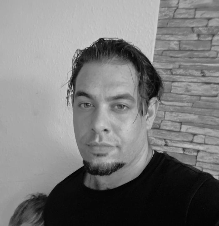 Krisztián Karádi