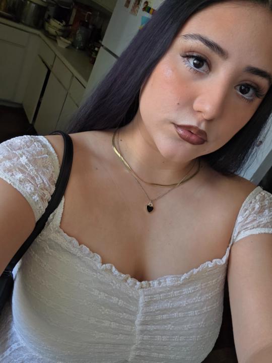Zenyazhenn Castro