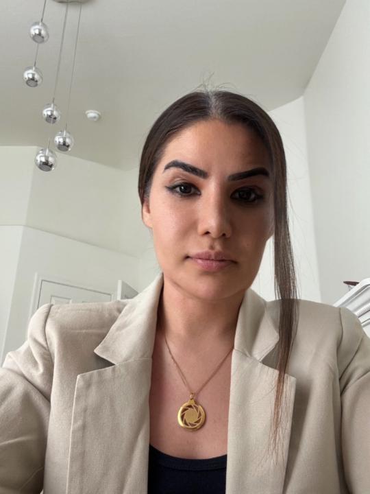 Maryam Azari