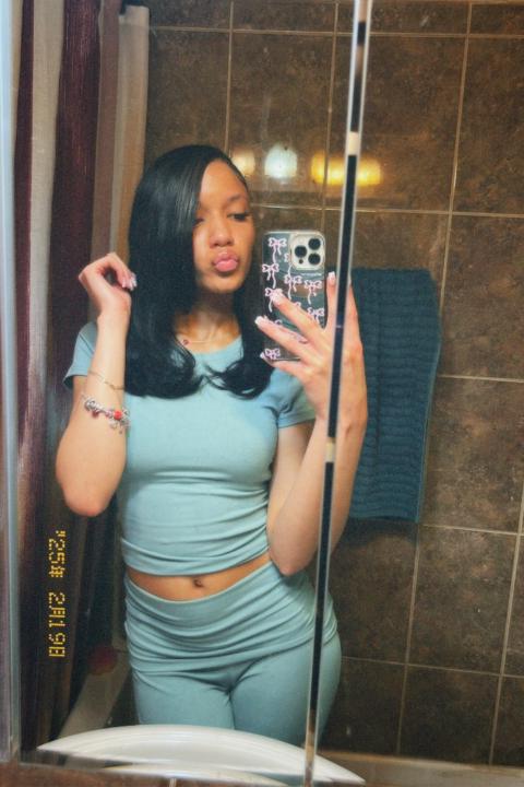 Jada Hutchins