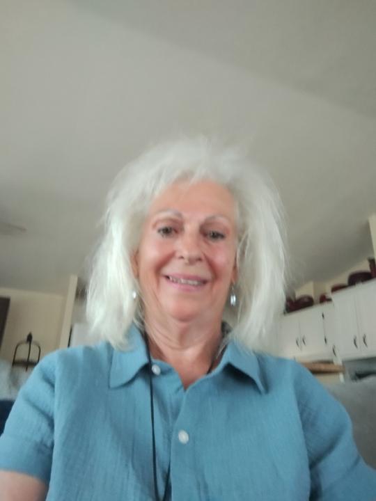 Christine Davis
