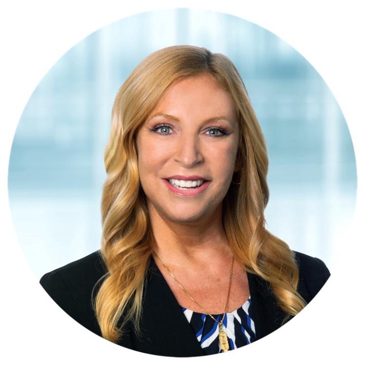 Julie Streenz