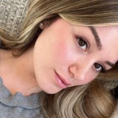 Olivia Awe