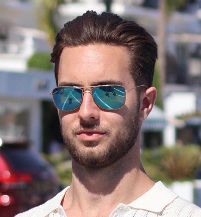Chase C
