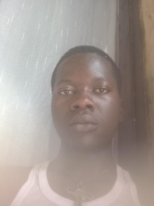 Laux Akampa