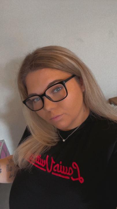 Ffion Jade