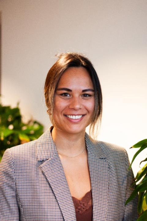 Josine Olivia