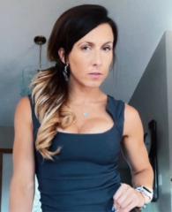 Nicole Ehrhart