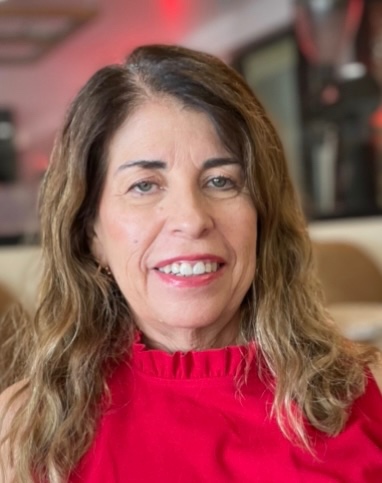 Adriana Aviles