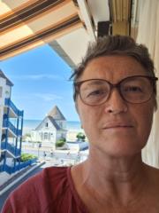 Fabienne Eve