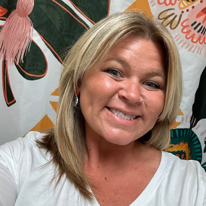 Bobbi Davis
