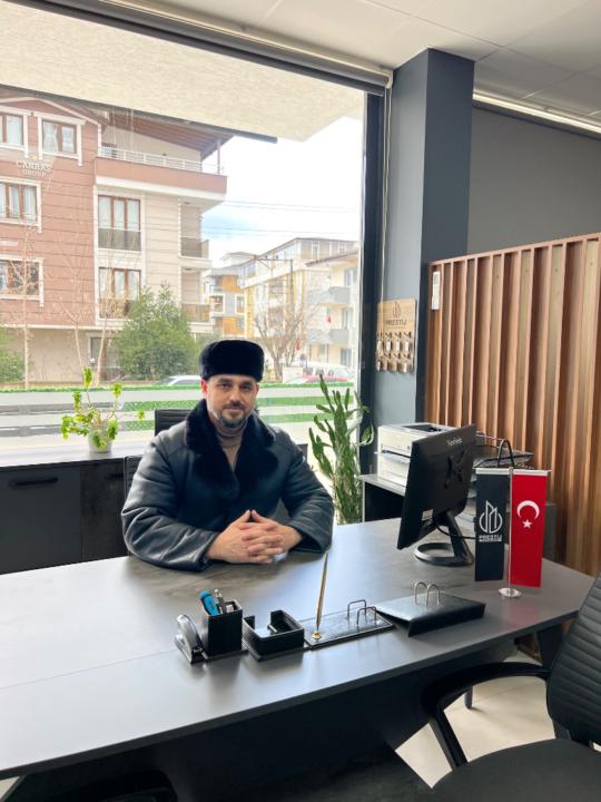 Omar Kamil
