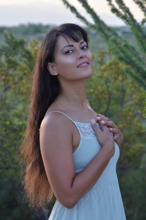 Ana Hernandez