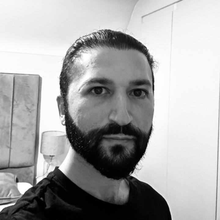 Nader Modarres