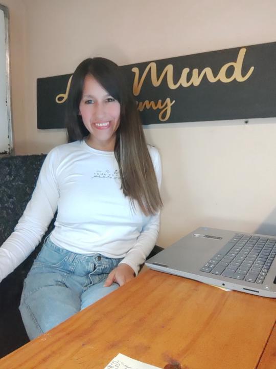Ivana Flores