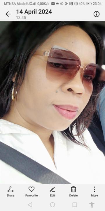 Galaletsang Mmolaeng