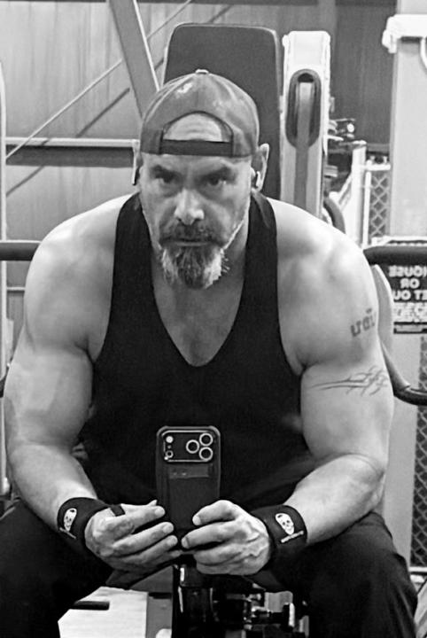 Robert Yuhanick