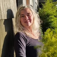 Lynn Lightwell