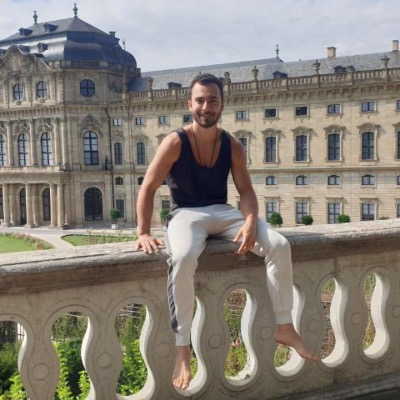 Stelios Säulenstark