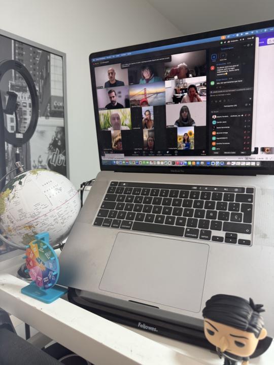 Ayer tuvimos una masterclass de gestión de redes sociales con Dani Sanchidrián