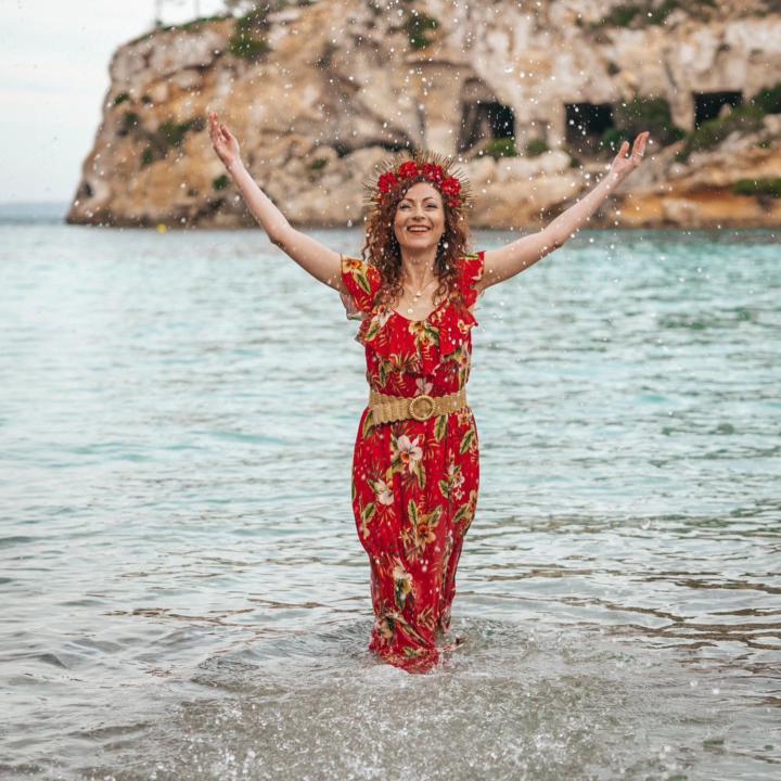 Hi beautiful souls!