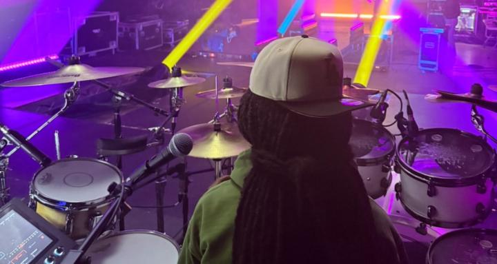 Micro's Live Drum Lessons