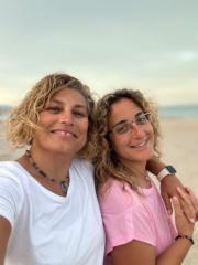 Gloria y Rosa Creatuputocambio