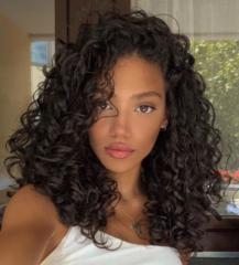Michelle Davis