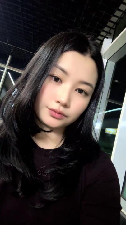 Мөнхбат Батчимэг