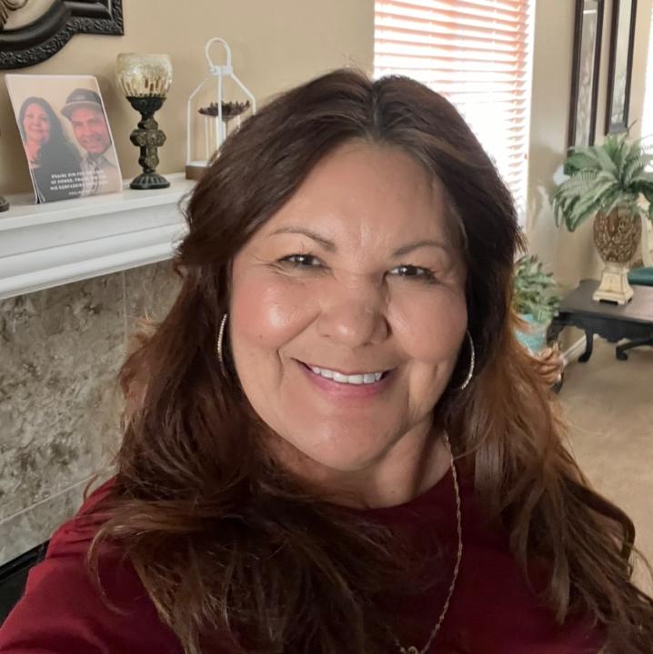 Lorraine Dominguez