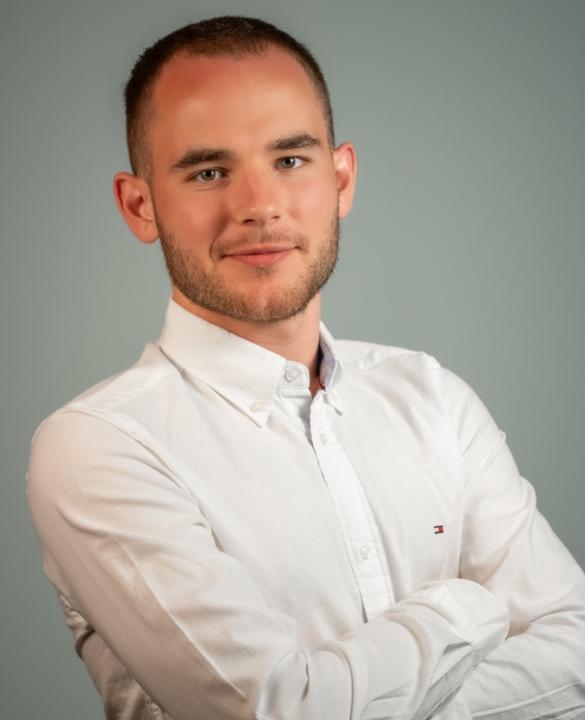 Artem Svyntsov