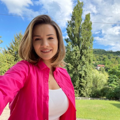 Delia Sfetcu