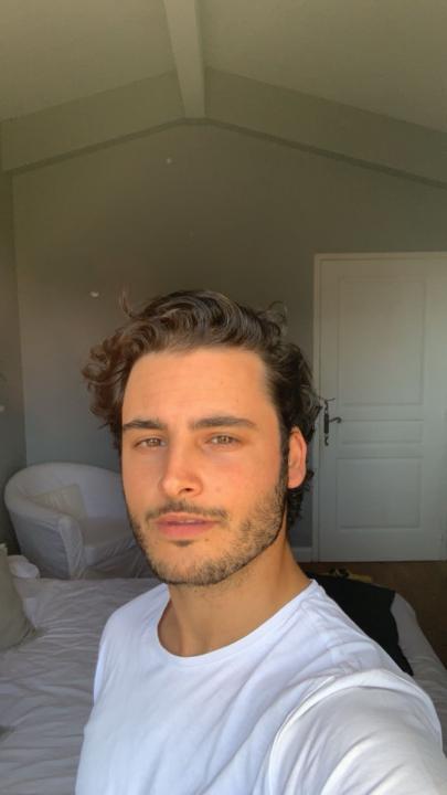 Hugo Manchon