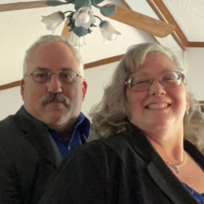 Chris and Debra Broadstone