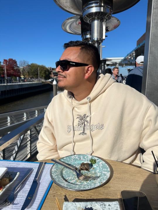 Chris Alvarenga
