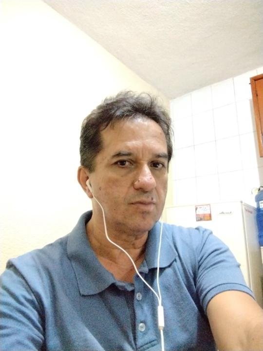 Rafael Flores
