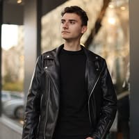 Sebastian Ion