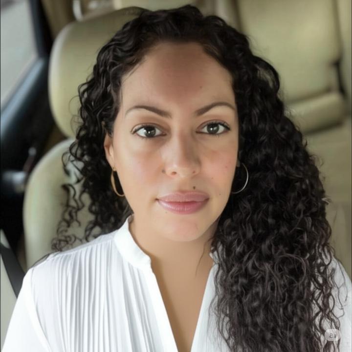 Maggie Pizarro