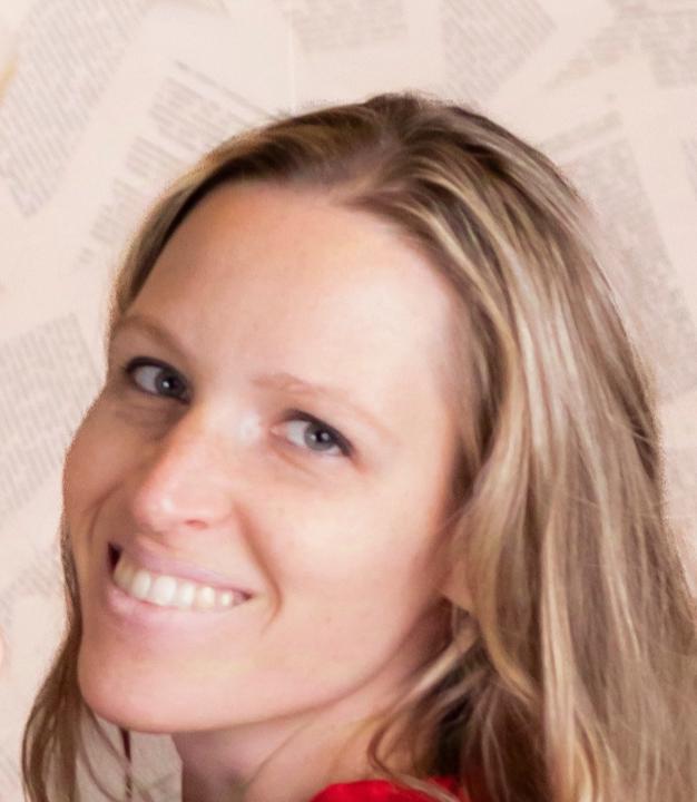 Anna Kikilai