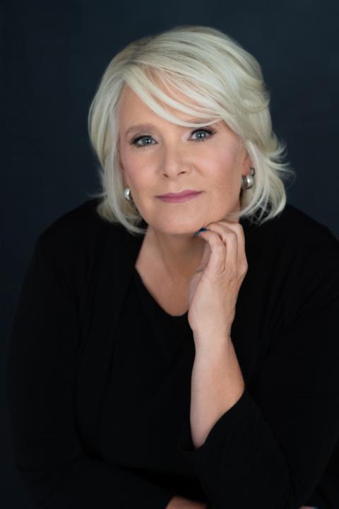 Robyn Roberts