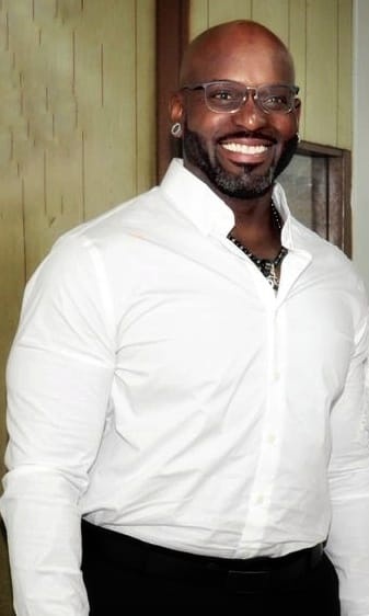 Kip Thomas