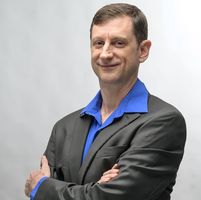 Chris Hotz