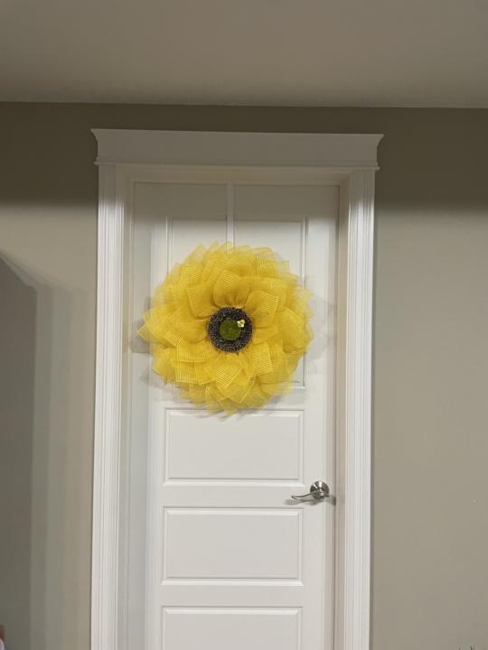 Door decor (wreaths)