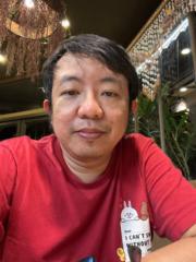 Ekaphop Wong.