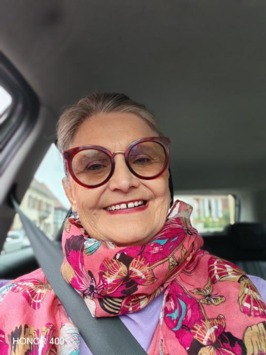 Liliane Larose