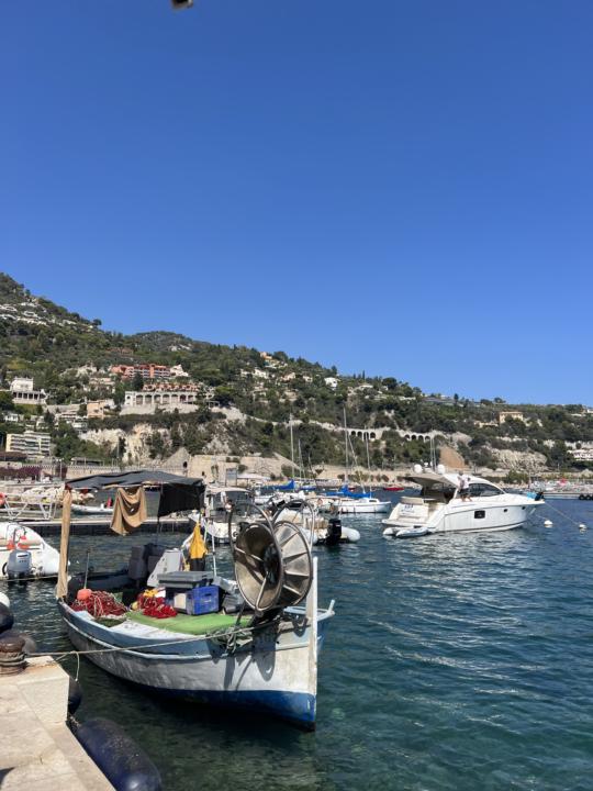 Rien que le bleu 🌊, rien que le feu 🔥 ! 