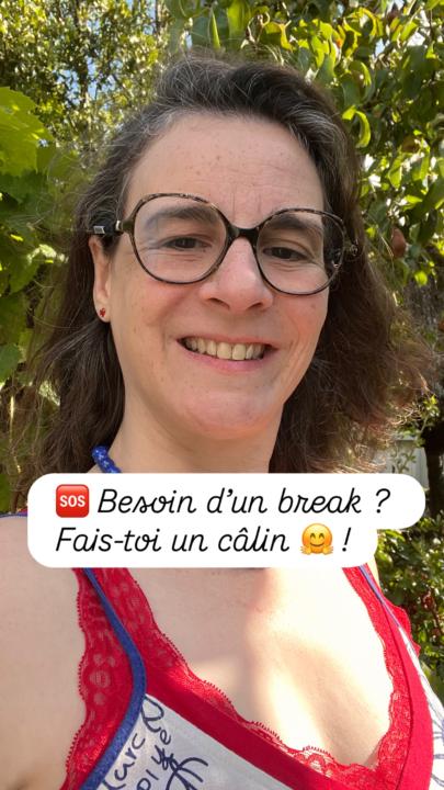 🆘 : besoin d’un break illico ?   Fais-toi un câlin ! 🤗 