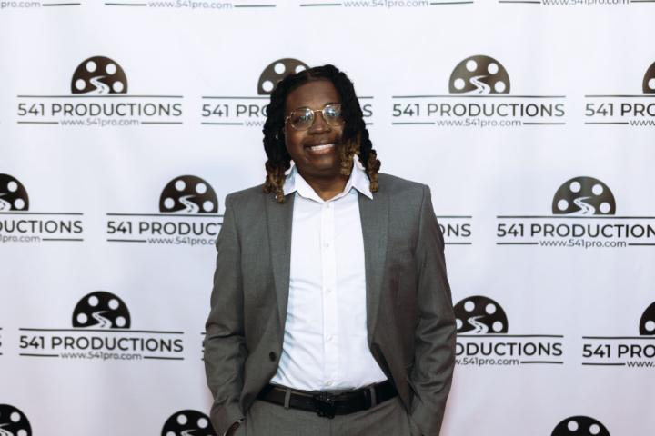 Deonte' Rogers